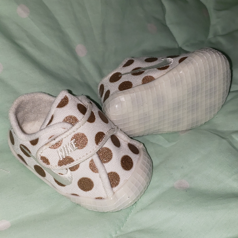 1c baby girl nike shoes